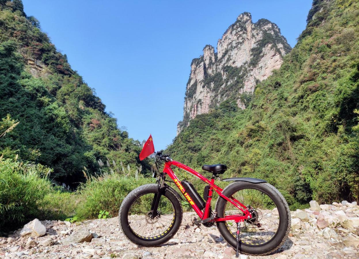Whispering Mountains Boutique Hotel Zhangjiajie Esterno foto